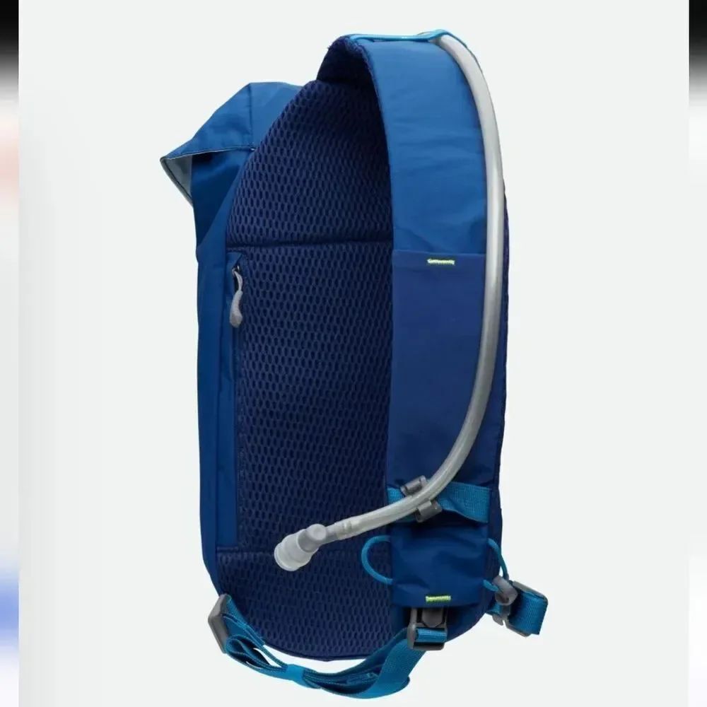 Nathan Hydration Sling Pack - Picture 3 of 9